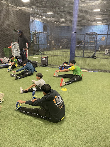 Queens Cages