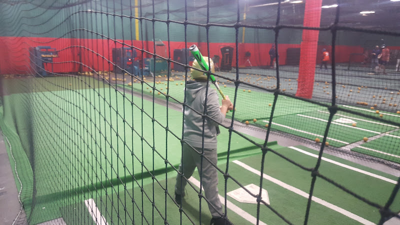 K R Baseball Academy